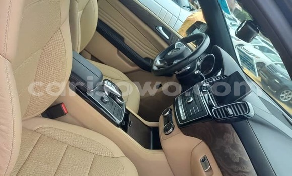 Acheter Occasion Voiture Mercedes-Benz GLE Noir à Cotonou, Benin Acheter Occasion Voiture Mercedes-Benz GLE Noir à Cotonou, Benin