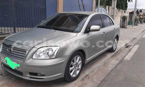 Buy Used Toyota Avensis Silver Car in Cotonou in Benign