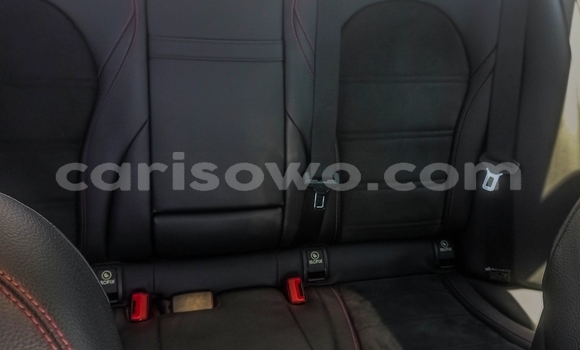 Acheter Occasion Voiture Mercedes-Benz C-klasse AMG Gris à Cotonou, Benin Acheter Occasion Voiture Mercedes-Benz C-klasse AMG Gris à Cotonou, Benin