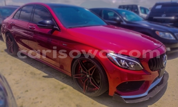 Acheter Occasion Voiture Mercedes-Benz C-klasse AMG Rouge à Cotonou, Benin Acheter Occasion Voiture Mercedes-Benz C-klasse AMG Rouge à Cotonou, Benin