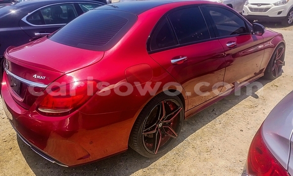 Acheter Occasion Voiture Mercedes-Benz C-klasse AMG Rouge à Cotonou, Benin Acheter Occasion Voiture Mercedes-Benz C-klasse AMG Rouge à Cotonou, Benin