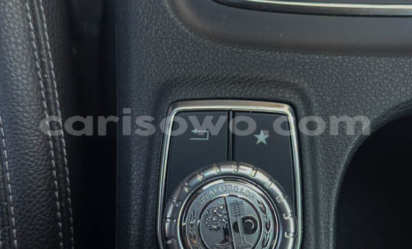 Sayi Na hannu Mercedes-Benz CL-klasse AMG White Mota in Cotonou a Benin Sayi Na hannu Mercedes-Benz CL-klasse AMG White Mota in Cotonou a Benin