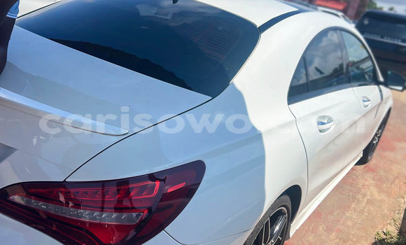 Sayi Na hannu Mercedes-Benz CL-klasse AMG White Mota in Cotonou a Benin Sayi Na hannu Mercedes-Benz CL-klasse AMG White Mota in Cotonou a Benin