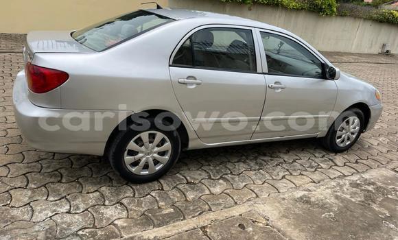 Ra Àlòkù Toyota Corolla Silver Ọkọ̀ in Cotonou ni Benin Ra Àlòkù Toyota Corolla Silver Ọkọ̀ in Cotonou ni Benin