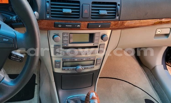 Acheter Import Voiture Toyota Avensis Marron à Cotonou, Benin Acheter Import Voiture Toyota Avensis Marron à Cotonou, Benin