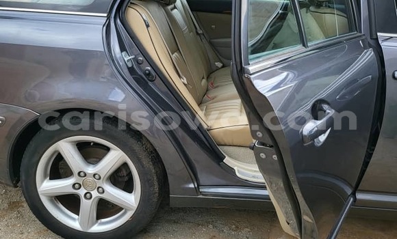 Acheter Import Voiture Toyota Avensis Marron à Cotonou, Benin Acheter Import Voiture Toyota Avensis Marron à Cotonou, Benin