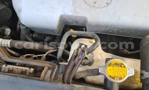 Acheter Occasion Voiture Toyota Highlander Blanc à Cotonou, Benin Acheter Occasion Voiture Toyota Highlander Blanc à Cotonou, Benin