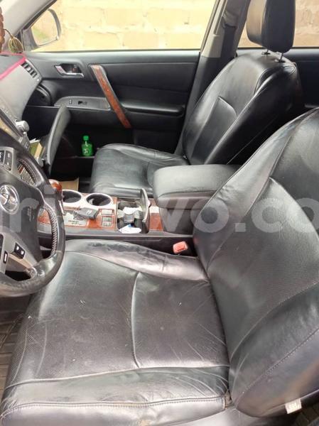 Big with watermark toyota highlander benin porto novo 17225