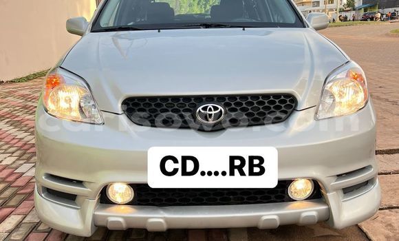 Sayi Na hannu Toyota Matrix Azurfa Mota in Cotonou a Benin