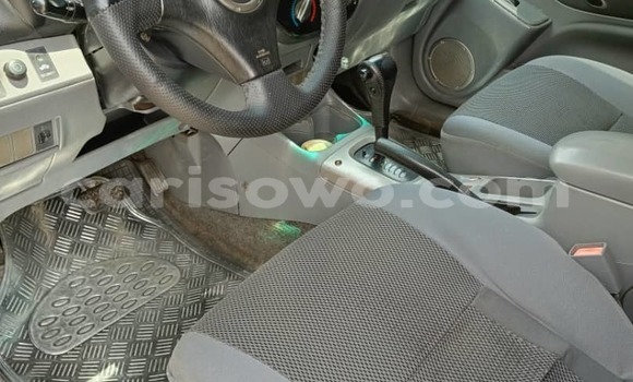 Ra Àlòkù Toyota RAV4 Blue Ọkọ̀ in Cotonou ni Benin Ra Àlòkù Toyota RAV4 Blue Ọkọ̀ in Cotonou ni Benin