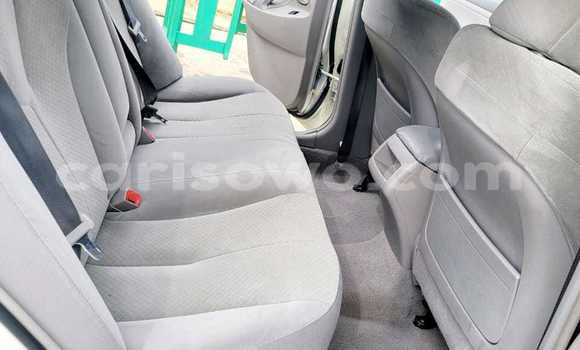 Sayi Na hannu Toyota Camry White Mota in Cotonou a Benin Sayi Na hannu Toyota Camry White Mota in Cotonou a Benin