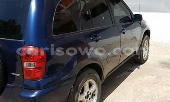 Acheter Occasion Voiture Toyota RAV4 Bleu à Cotonou, Benin Acheter Occasion Voiture Toyota RAV4 Bleu à Cotonou, Benin