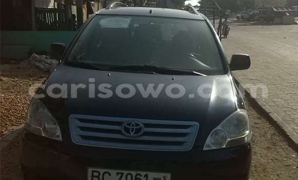 Buy Used Toyota Avensis Blue Car in Cotonou in Benign Buy Used Toyota Avensis Blue Car in Cotonou in Benign