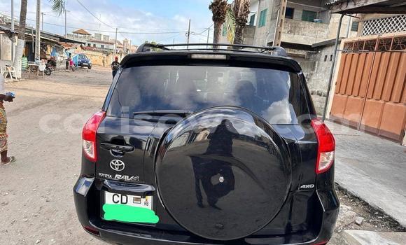 Acheter Occasion Voiture Toyota RAV4 Noir à Abomey Calavi, Benin Acheter Occasion Voiture Toyota RAV4 Noir à Abomey Calavi, Benin