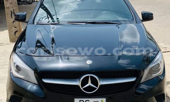 Sayi Na hannu Mercedes-Benz CLA-klasse Black Mota in Cotonou a Benin Sayi Na hannu Mercedes-Benz CLA-klasse Black Mota in Cotonou a Benin