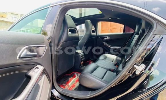 Sayi Na hannu Mercedes-Benz CLA-klasse Black Mota in Cotonou a Benin Sayi Na hannu Mercedes-Benz CLA-klasse Black Mota in Cotonou a Benin