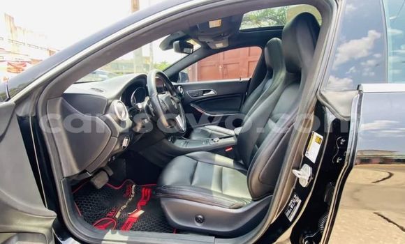 Sayi Na hannu Mercedes-Benz CLA-klasse Black Mota in Cotonou a Benin Sayi Na hannu Mercedes-Benz CLA-klasse Black Mota in Cotonou a Benin