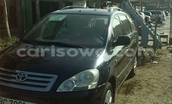 Buy Used Toyota Avensis Blue Car in Cotonou in Benign Buy Used Toyota Avensis Blue Car in Cotonou in Benign