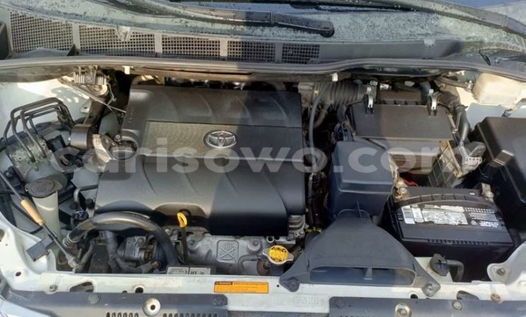 Acheter Occasion Voiture Toyota Sienna Blanc à Cotonou, Benin Acheter Occasion Voiture Toyota Sienna Blanc à Cotonou, Benin