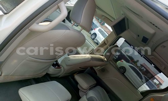 Acheter Occasion Voiture Toyota Sienna Blanc à Cotonou, Benin Acheter Occasion Voiture Toyota Sienna Blanc à Cotonou, Benin