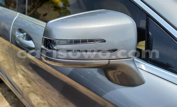 Ra Àlòkù Mercedes-Benz CLS–Class Silver Ọkọ̀ in Cotonou ni Benin Ra Àlòkù Mercedes-Benz CLS–Class Silver Ọkọ̀ in Cotonou ni Benin