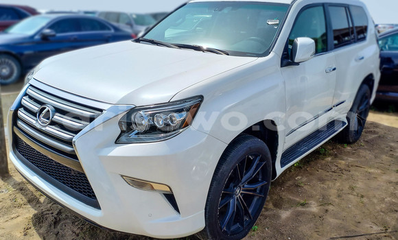 Sayi Na hannu Lexus GX White Mota in Cotonou a Benin Sayi Na hannu Lexus GX White Mota in Cotonou a Benin