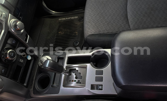 Sayi Na hannu Toyota 4Runner Black Mota in Cotonou a Benin Sayi Na hannu Toyota 4Runner Black Mota in Cotonou a Benin