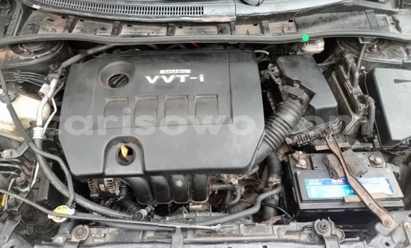 Ra Àlòkù Toyota Corolla funfun Ọkọ̀ in Cotonou ni Benin Ra Àlòkù Toyota Corolla funfun Ọkọ̀ in Cotonou ni Benin