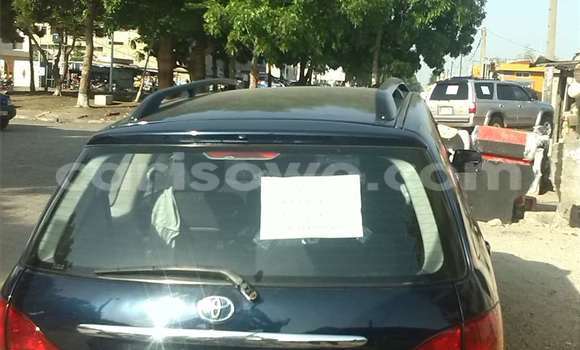 Buy Used Toyota Avensis Blue Car in Cotonou in Benign Buy Used Toyota Avensis Blue Car in Cotonou in Benign