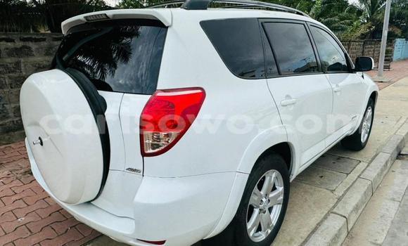 Medium with watermark toyota rav4 benin abomey calavi 17325