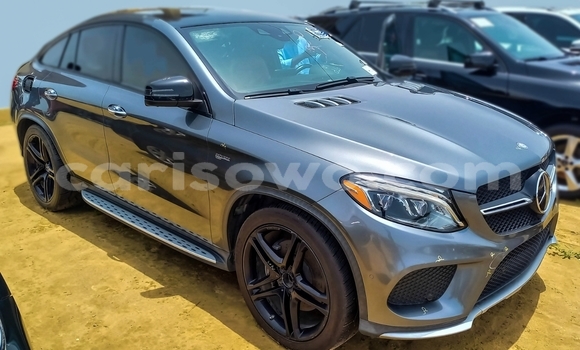 Acheter Occasion Voiture Mercedes-Benz GL-klasse AMG Gris à Cotonou, Benin Acheter Occasion Voiture Mercedes-Benz GL-klasse AMG Gris à Cotonou, Benin