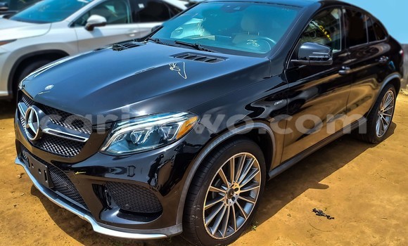 Acheter Occasion Voiture Mercedes-Benz GLE Coupe Noir à Cotonou, Benin Acheter Occasion Voiture Mercedes-Benz GLE Coupe Noir à Cotonou, Benin