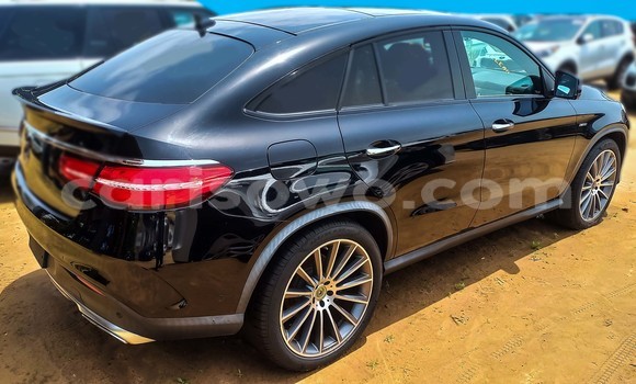 Acheter Occasion Voiture Mercedes-Benz GLE Coupe Noir à Cotonou, Benin Acheter Occasion Voiture Mercedes-Benz GLE Coupe Noir à Cotonou, Benin