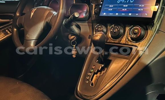 Buy Used Pontiac Vibe White Car in Cotonou in Benign Buy Used Pontiac Vibe White Car in Cotonou in Benign