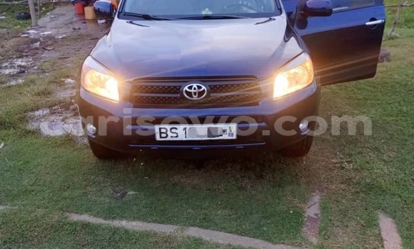 Buy Used Toyota RAV4 Blue Car in Cotonou in Benign