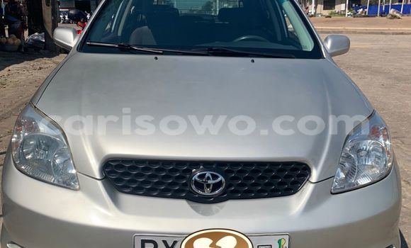 Buy Used Toyota Matrix Beige Car in Cotonou in Benign