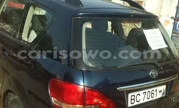 Buy Used Toyota Avensis Blue Car in Cotonou in Benign Buy Used Toyota Avensis Blue Car in Cotonou in Benign