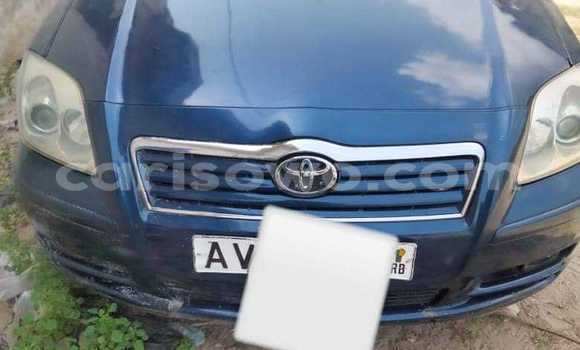Ra Àlòkù Toyota Avensis Blue Ọkọ̀ in Cotonou ni Benin