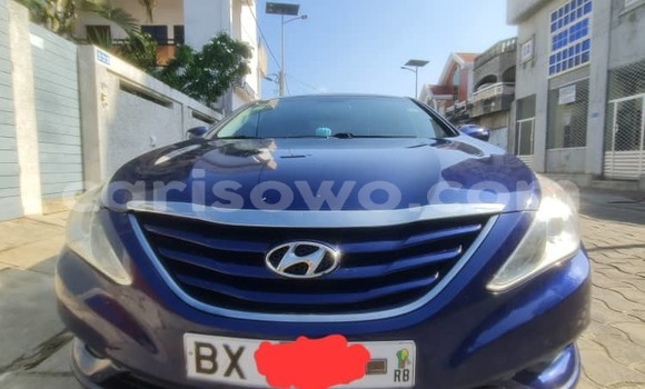 Buy Used Hyundai Sonata Blue Car in Cotonou in Benign