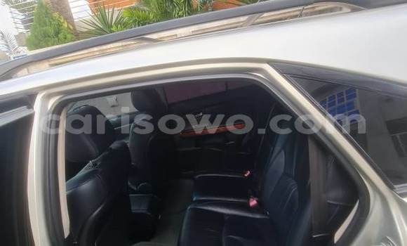Ra Àlòkù Lexus RX 330 Silver Ọkọ̀ in Cotonou ni Benin Ra Àlòkù Lexus RX 330 Silver Ọkọ̀ in Cotonou ni Benin