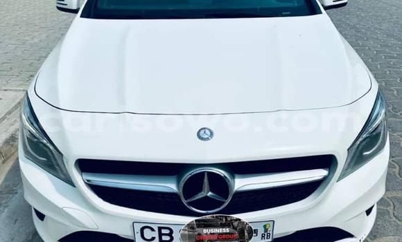 Sayi Na hannu Mercedes-Benz CLA-klasse White Mota in Cotonou a Benin Sayi Na hannu Mercedes-Benz CLA-klasse White Mota in Cotonou a Benin