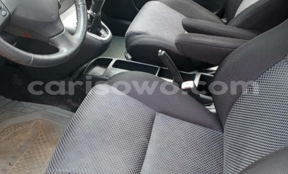 Buy Used Toyota Corolla Verso Silver Car in Cotonou in Benign Buy Used Toyota Corolla Verso Silver Car in Cotonou in Benign