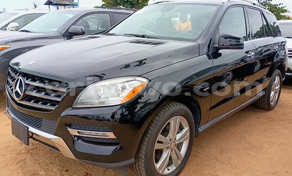 Sayi Na hannu Mercedes-Benz ML–Class Sauran Mota in Cotonou a Benin Sayi Na hannu Mercedes-Benz ML–Class Sauran Mota in Cotonou a Benin