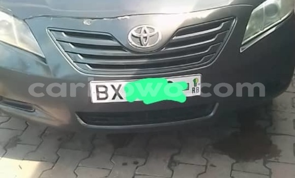 Ra Àlòkù Toyota Camry Silver Ọkọ̀ in Cotonou ni Benin