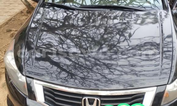 Sayi Na hannu Honda Accord Black Mota in Porto Novo a Benin Sayi Na hannu Honda Accord Black Mota in Porto Novo a Benin