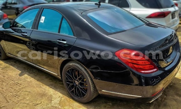 Ra Imported Mercedes-Benz S-klasse AMG Black Ọkọ̀ in Cotonou ni Benin Ra Imported Mercedes-Benz S-klasse AMG Black Ọkọ̀ in Cotonou ni Benin