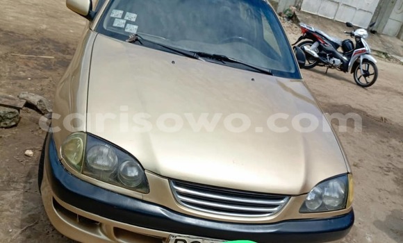 Acheter Occasion Voiture Toyota Avensis Beige à Cotonou, Benin Acheter Occasion Voiture Toyota Avensis Beige à Cotonou, Benin