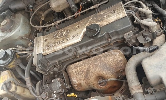 Acheter Occasion Voiture Hyundai Accent Gris à Cotonou, Benin Acheter Occasion Voiture Hyundai Accent Gris à Cotonou, Benin