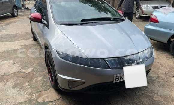 Sayi Na hannu Honda Civic White Mota in Cotonou a Benin Sayi Na hannu Honda Civic White Mota in Cotonou a Benin