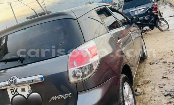 Acheter Occasion Voiture Toyota Matrix Noir à Cotonou, Benin